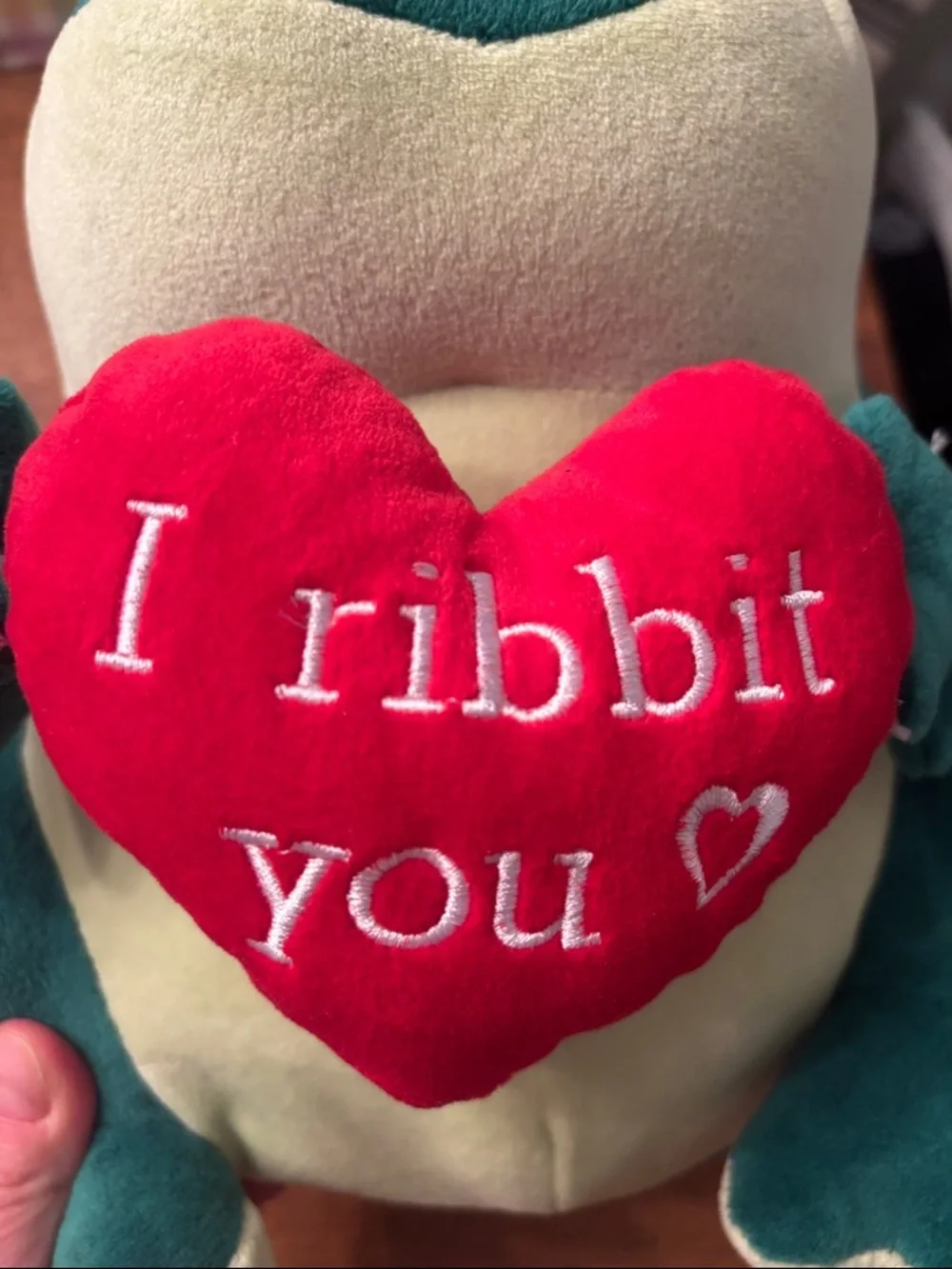 Ty Green and Cream Frog Plush Holding Red Heart